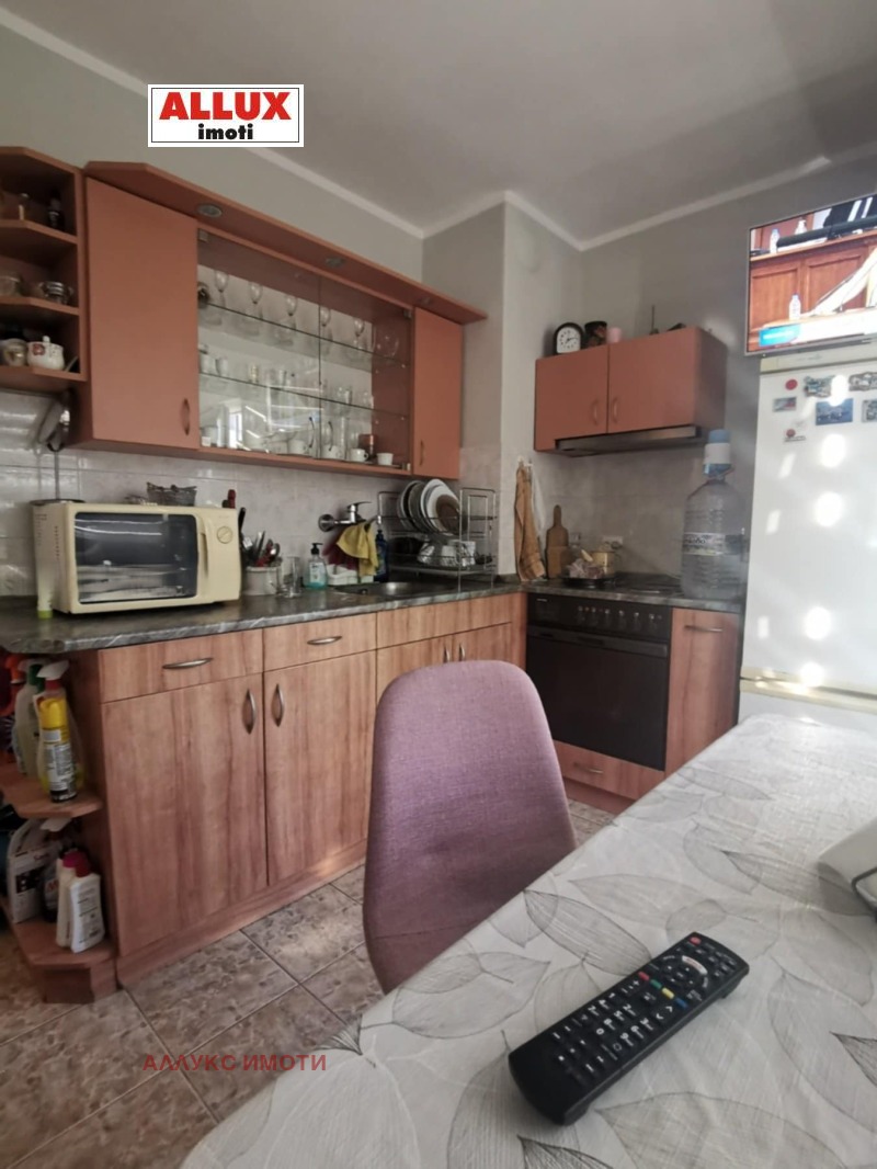 Продава 2-СТАЕН, гр. Русе, Здравец