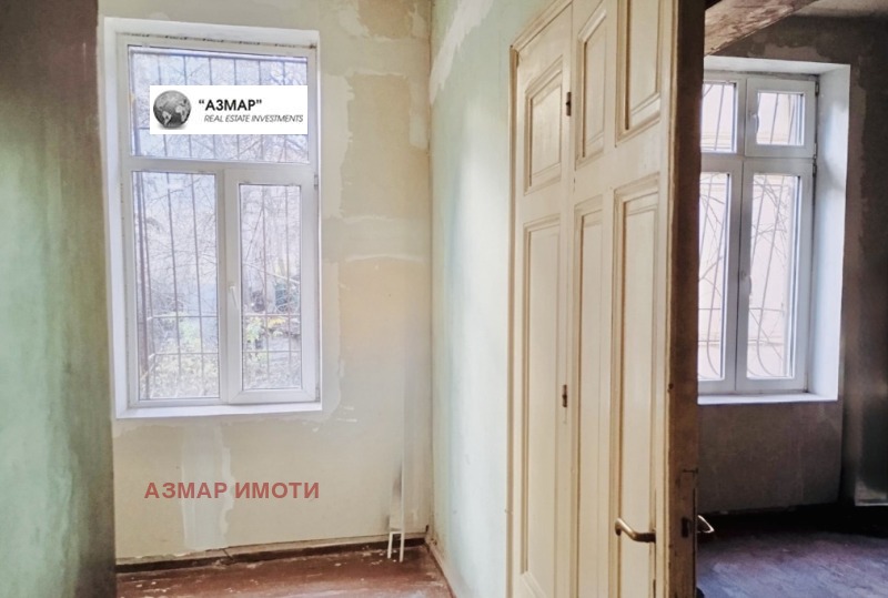 Продава 3-СТАЕН, гр. София, Център, снимка 8 - Апартаменти - 51461214