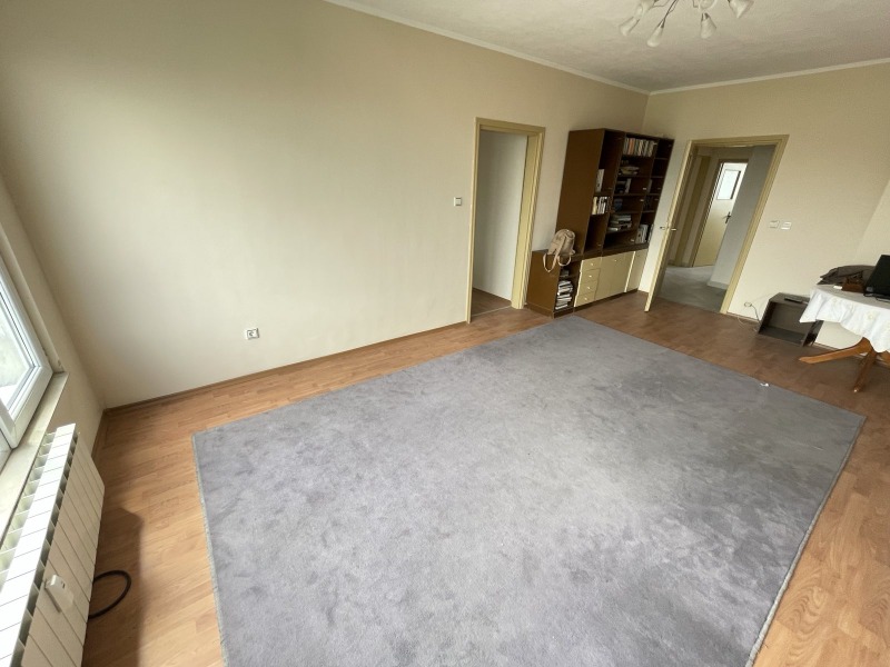De vânzare  3 dormitoare Sofia , Oboriște , 106 mp | 54558308 - imagine [15]