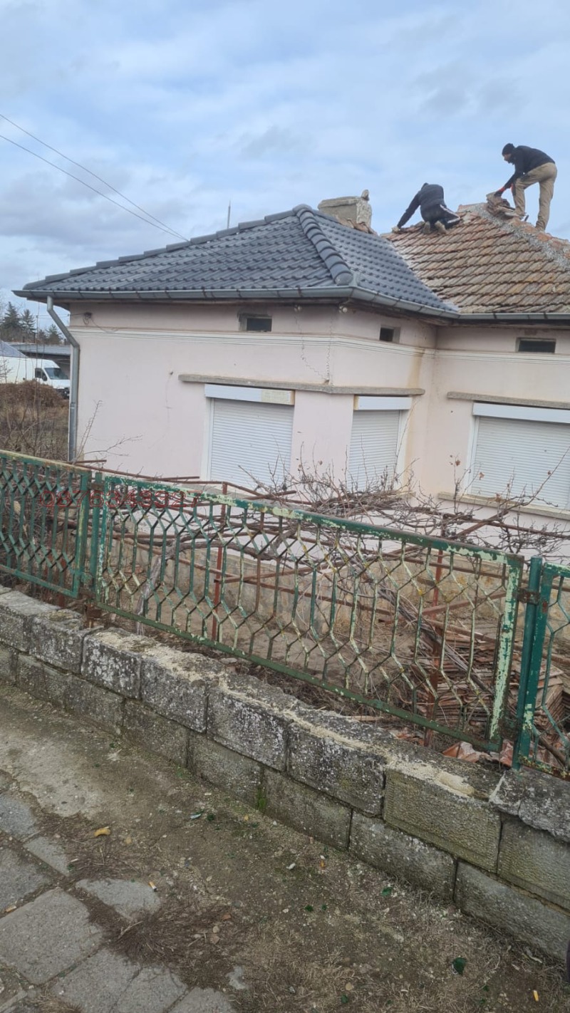 Продава КЪЩА, с. Карапелит, област Добрич, снимка 6 - Къщи - 52780861