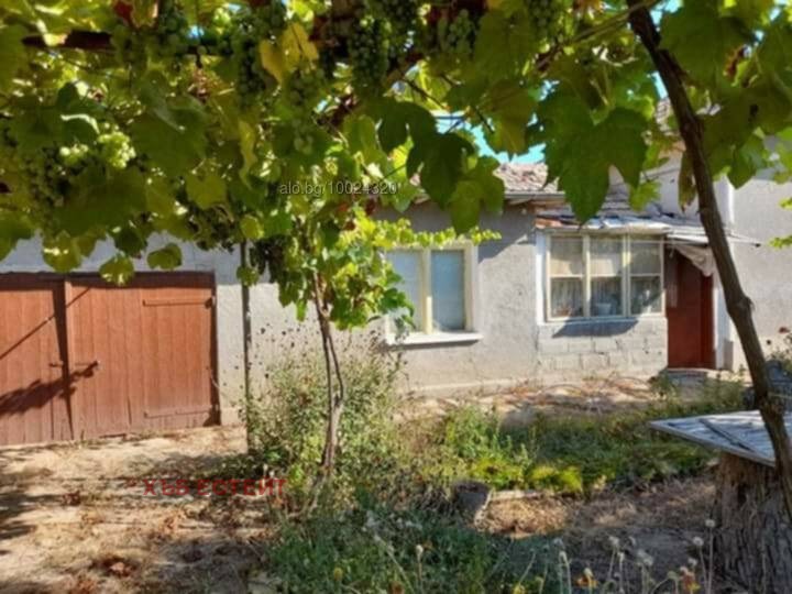 Till salu  Hus region Dobrich , Ptjelarovo , 85 kvm | 27533357 - bild [8]