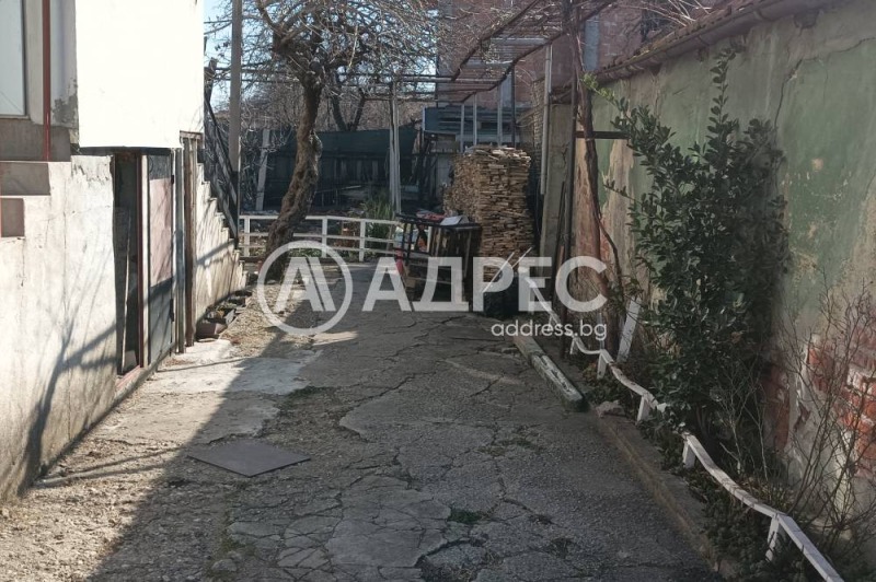 Продава КЪЩА, гр. София, Връбница 1, снимка 3 - Къщи - 53439462