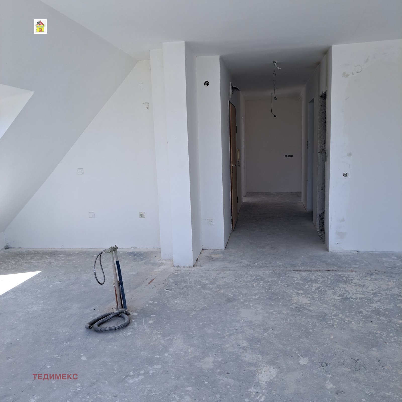 Продава 4-СТАЕН, гр. София, Зона Б-18, снимка 6 - Апартаменти - 54564108