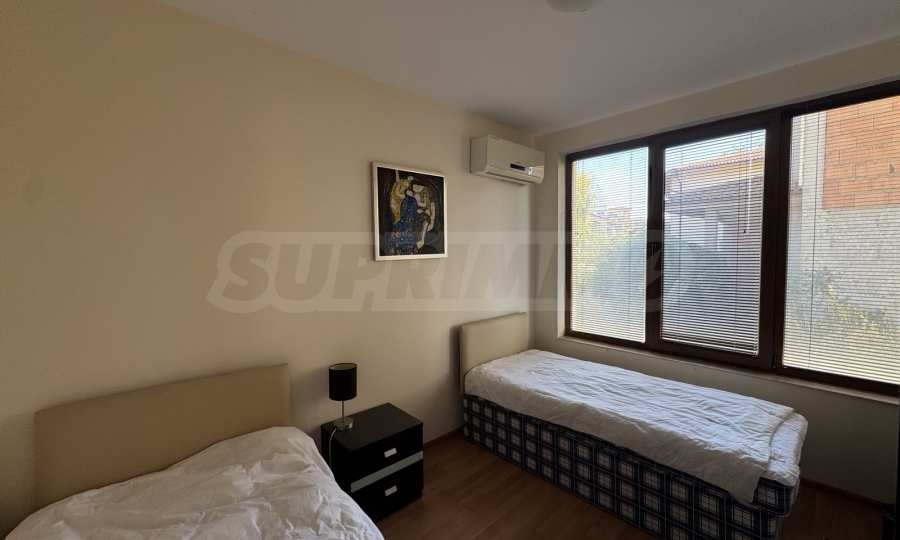 Продава КЪЩА, гр. Балчик, област Добрич, снимка 10 - Къщи - 55363880