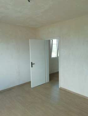 1 chambre Loudogorie, Razgrad 3