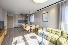 3 Schlafzimmer Druschba 2, Sofia