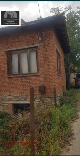 Продажба на къщи в област Кюстендил — страница 10 - изображение 14 