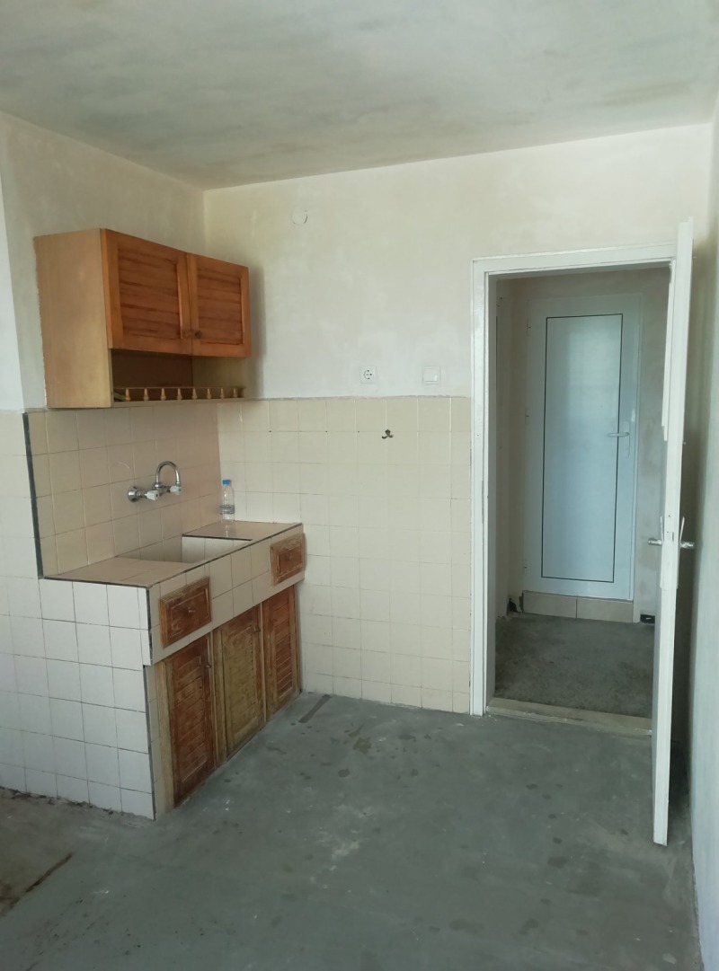 Продава  2-стаен град Разград , Лудогорие , 72 кв.м | 16371142 - изображение [8]