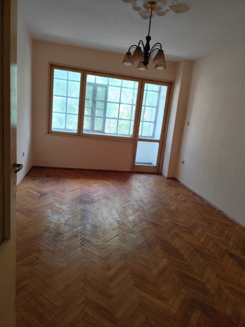 Продава  2-стаен град Стара Загора , Център , 60 кв.м | 93067530 - изображение [12]