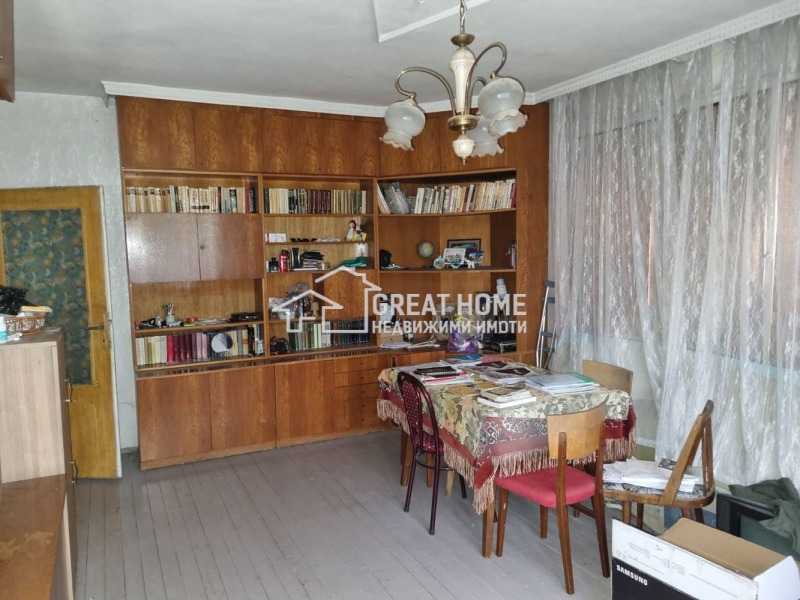 De vânzare  3 dormitoare Târgoviște , Țentâr , 111 mp | 14063850 - imagine [4]