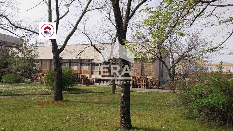 Продава ПРОМ. ПОМЕЩЕНИЕ, гр. Сливен, Промишлена зона, снимка 3 - Производствени сгради - 52682650