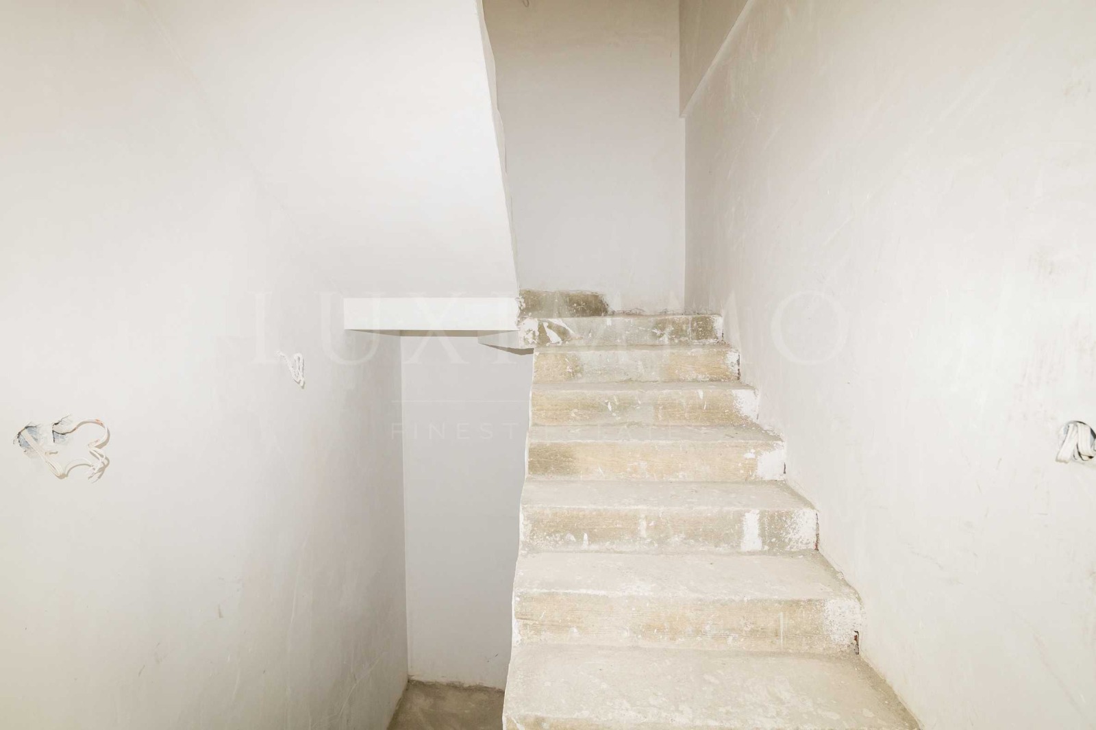 Продава КЪЩА, с. Гурмазово, област София област, снимка 15 - Къщи - 56287964