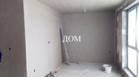 Продава 3-стаен град Шумен 5-ти полк - [1] 