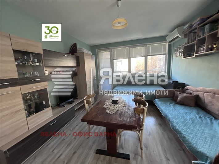 Продава 2-СТАЕН, гр. Варна, Окръжна болница-Генерали, снимка 2 - Апартаменти - 53278010