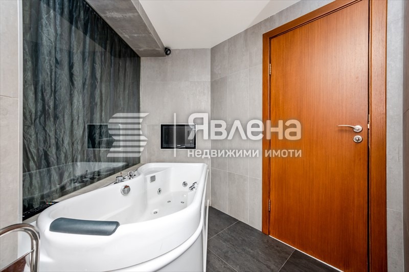 À vendre  2 chambres Sofia , Dianabad , 158 m² | 40063884 - image [15]