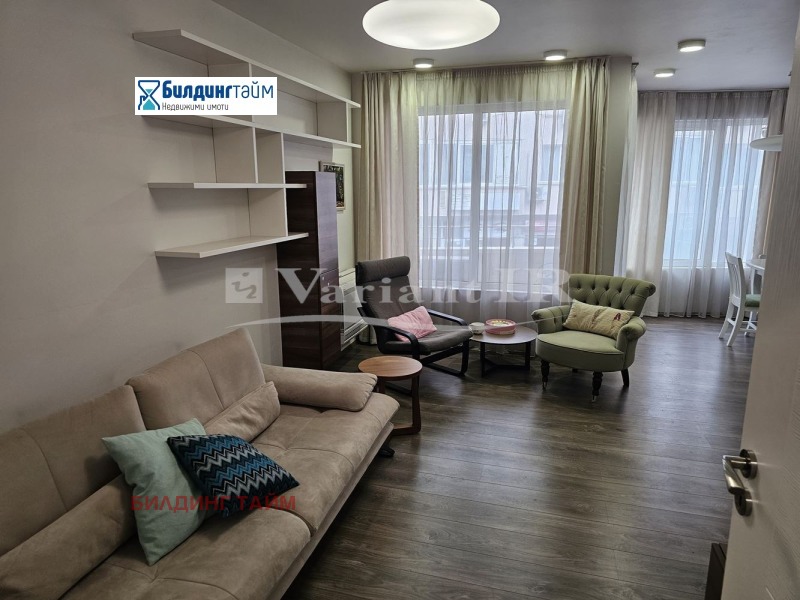 Продава 3-СТАЕН, гр. Варна, Левски 1