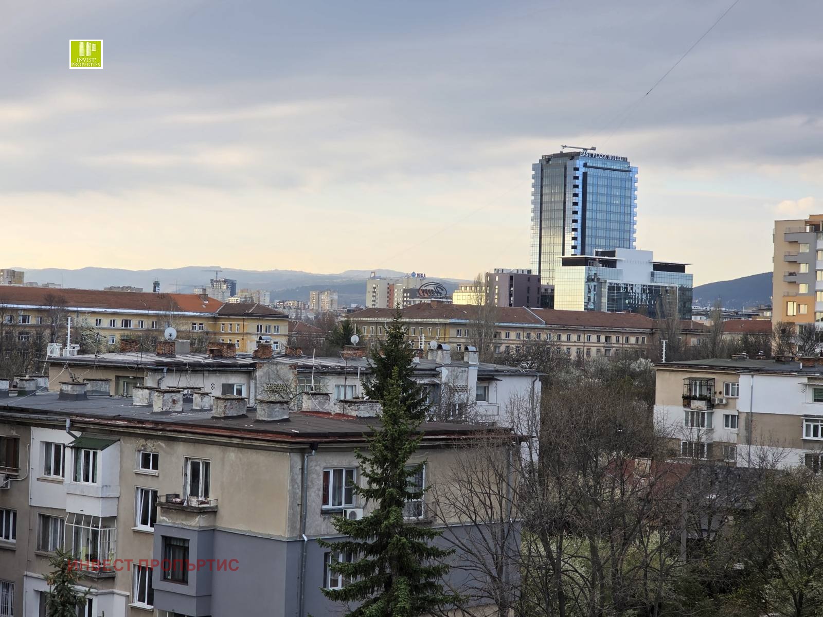 Продава 3-СТАЕН, гр. София, Гео Милев