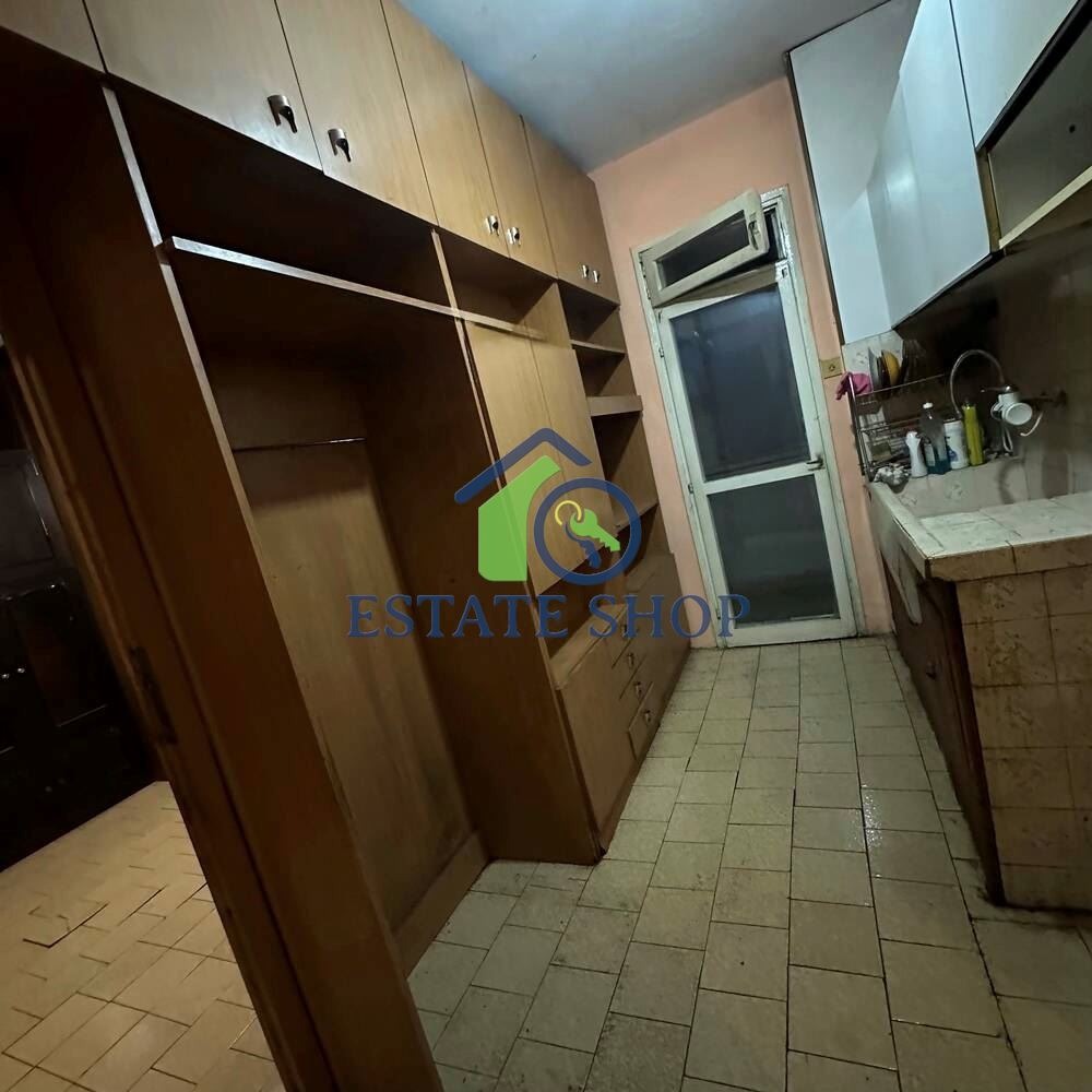 Продава 3-СТАЕН, гр. Пловдив, Изгрев, снимка 2 - Апартаменти - 55008020