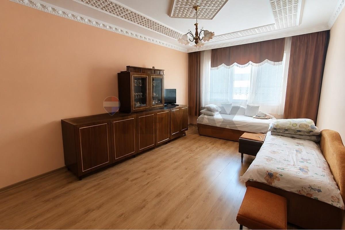 Продава 3-СТАЕН, гр. Шумен, Болницата, снимка 3 - Апартаменти - 55087005