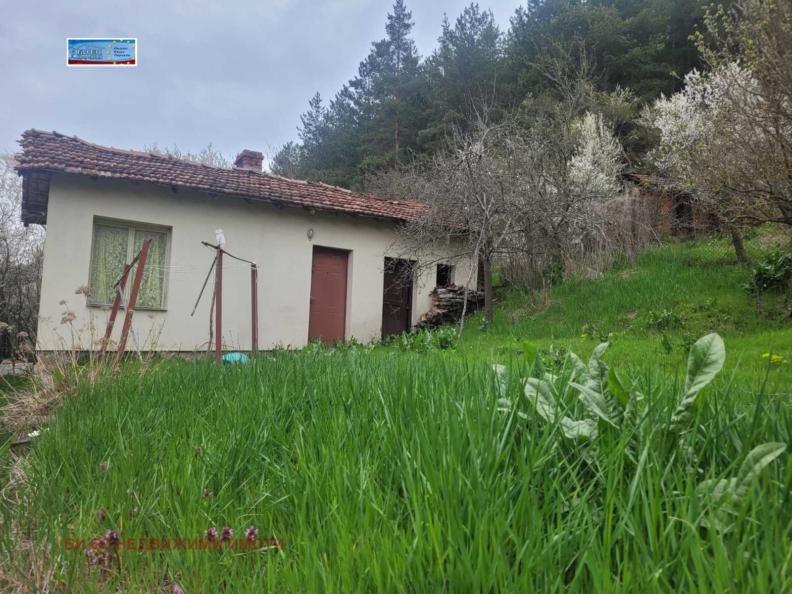 Продава КЪЩА, с. Филиповци, област Перник, снимка 3 - Къщи - 54260360