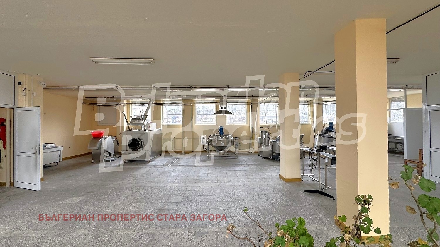 Продава ПРОМ. ПОМЕЩЕНИЕ, гр. Стара Загора, м-т Голеш, снимка 10 - Производствени сгради - 53871452