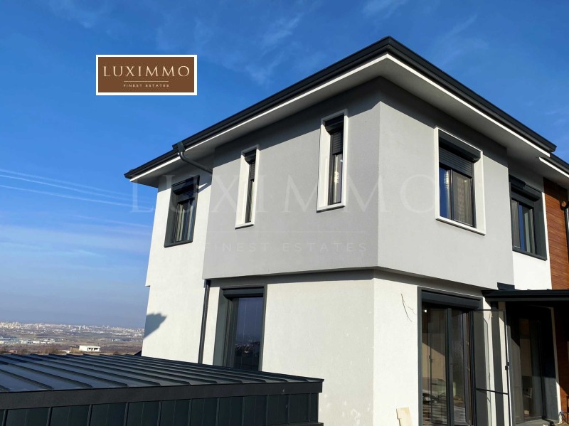 In vendita  Casa regione Plovdiv , Markovo , 180 mq | 61316169 - Immagine [2]