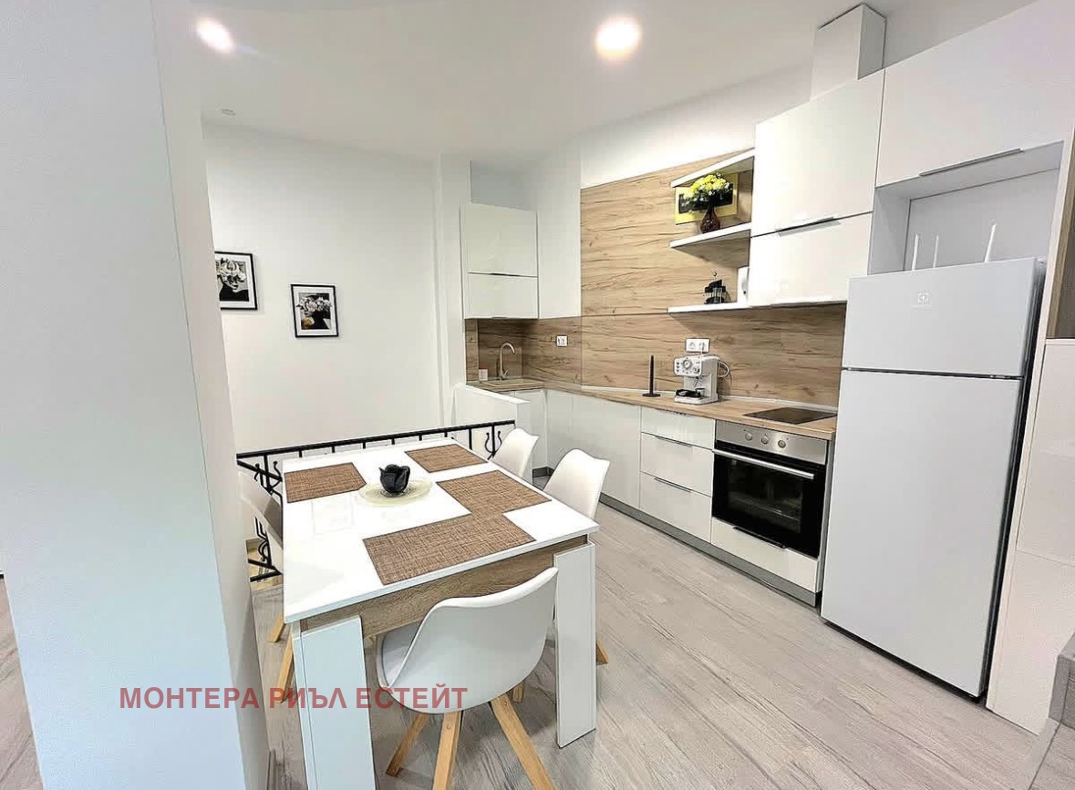 Продава 2-СТАЕН, гр. Варна, Бриз, снимка 4 - Апартаменти - 56362424