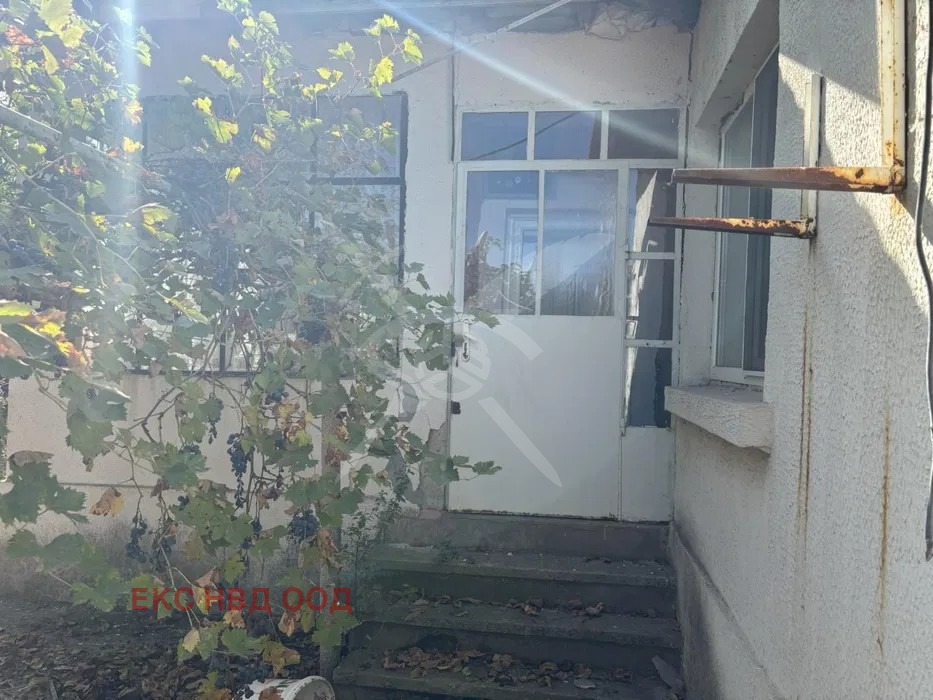 Продава КЪЩА, с. Искра, област Пловдив, снимка 2 - Къщи - 53920384