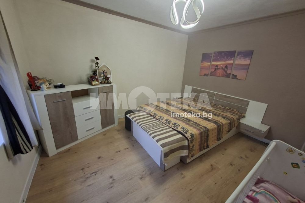 Продава КЪЩА, с. Черноземен, област Пловдив, снимка 10 - Къщи - 54616515