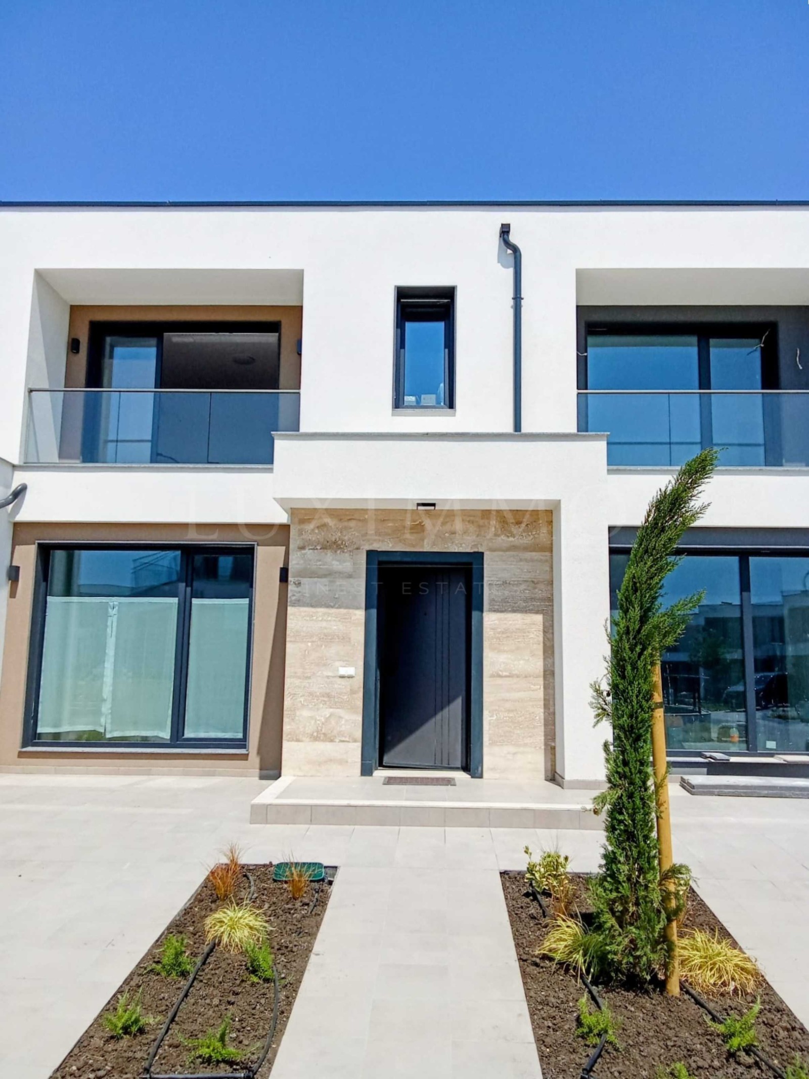 Продава КЪЩА, гр. Бургас, Сарафово, снимка 3 - Къщи - 55937360