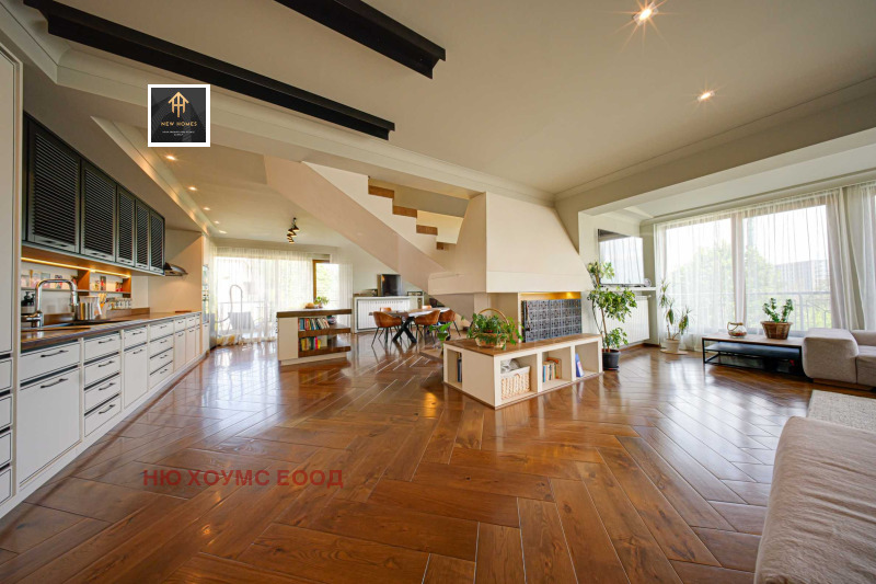 Продава  4-стаен град София , Витоша , 255 кв.м | 80830181