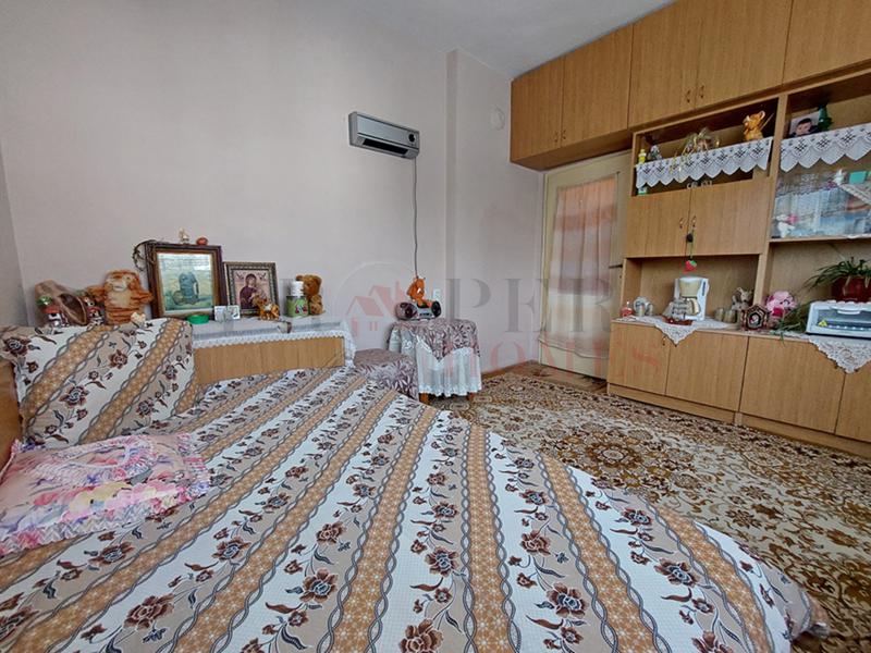 Продава  Етаж от къща град Велико Търново , Асенов , 90 кв.м | 43221527 - изображение [2]