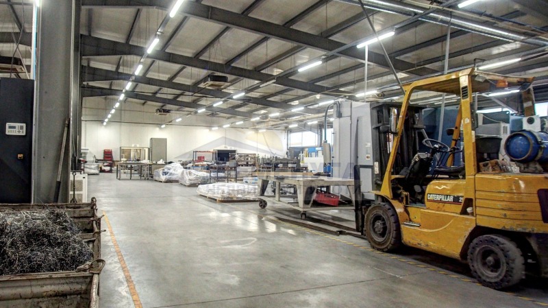 De vânzare  Cladire industriala Sofia , Obelia 2 , 5900 mp | 63883134 - imagine [2]