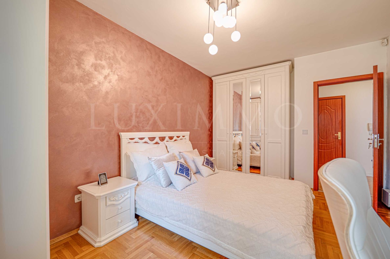 Продава 2-СТАЕН, гр. София, Оборище, снимка 7 - Апартаменти - 56720957