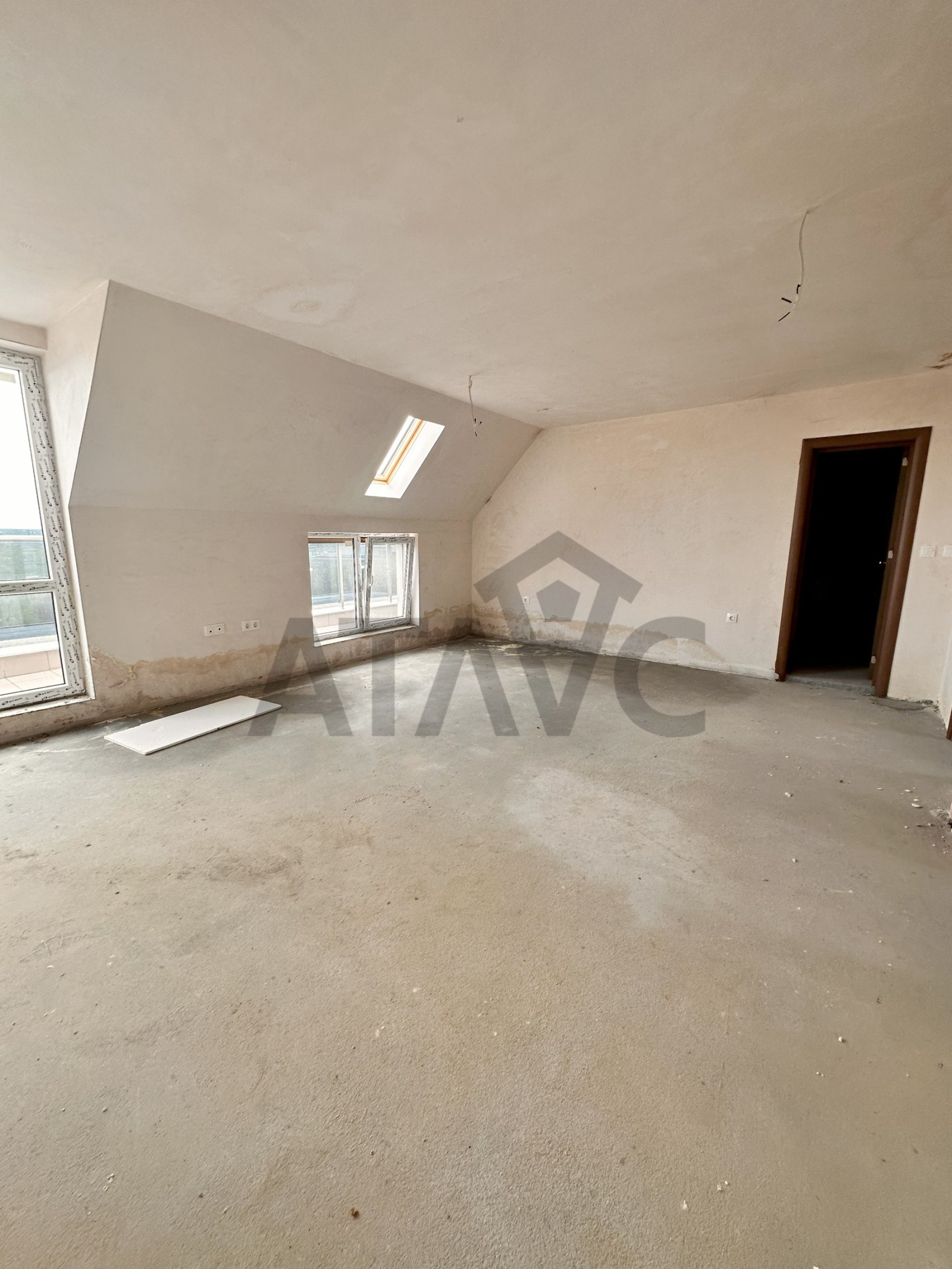 Продава 3-СТАЕН, гр. Пловдив, Тракия, снимка 2 - Апартаменти - 55325592