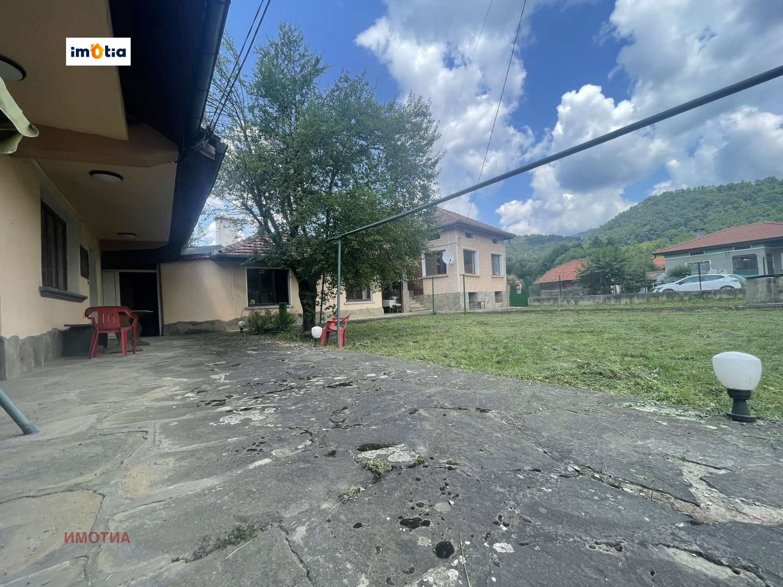 Продава КЪЩА, гр. Априлци, област Ловеч, снимка 8 - Къщи - 55336305