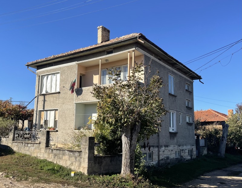 Продава КЪЩА в област Разград, с. Гецово - 184 кв.м / При запитване
