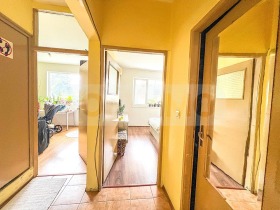 3 quartos Liatno kino Trakiia, Varna 7