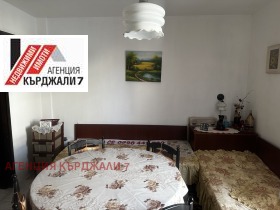 3+ спальни Център, Кърджали 5