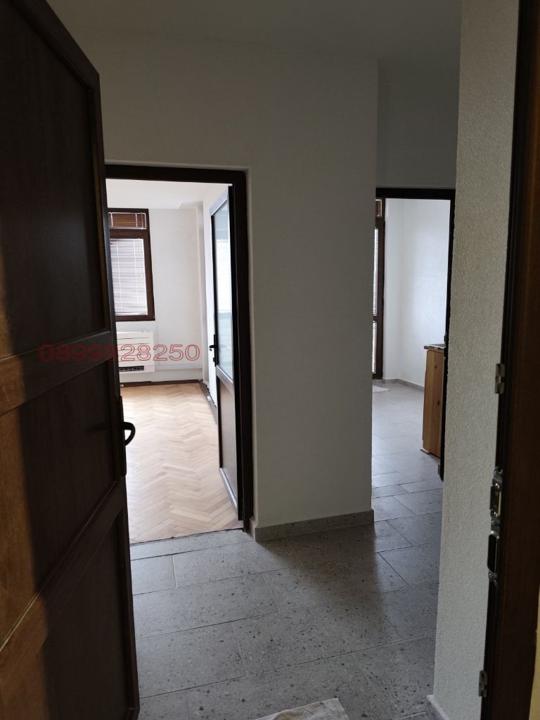 Продава 1-СТАЕН, гр. Шумен, Болницата, снимка 5 - Апартаменти - 54138723