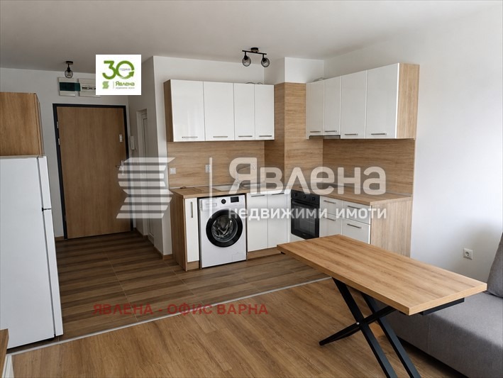 Продава 1-СТАЕН, гр. Варна, Левски 1