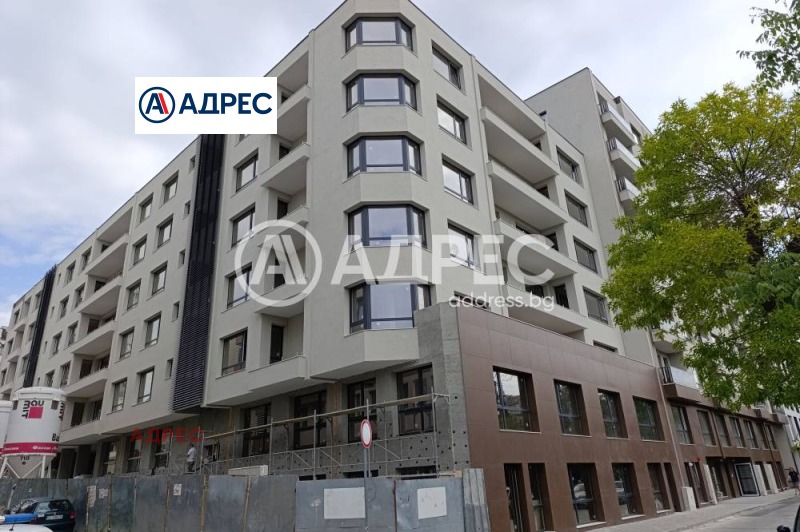 In vendita  Ufficio Varna , Tsentar , 211 mq | 23726561