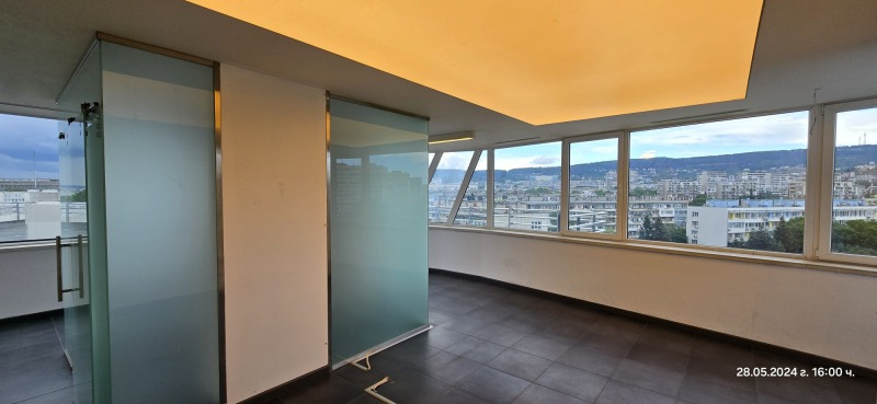 Продава ОФИС, гр. Варна, Център, снимка 4 - Офиси - 53505504