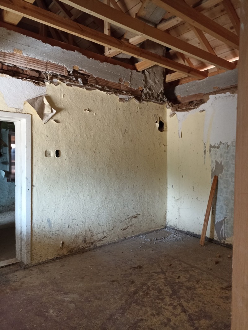 Продава КЪЩА, с. Соколово, област Добрич, снимка 3 - Къщи - 52916753