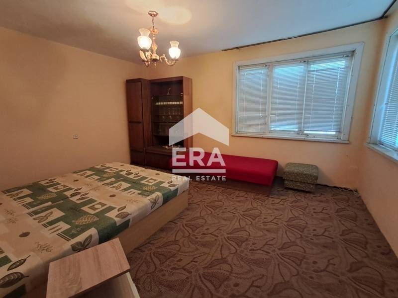 Продава КЪЩА, с. Шкорпиловци, област Варна, снимка 8 - Къщи - 55373821