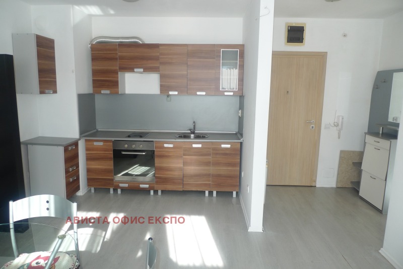 En venta  1 dormitorio Sofia , Reduta , 77 metros cuadrados | 19829537 - imagen [3]