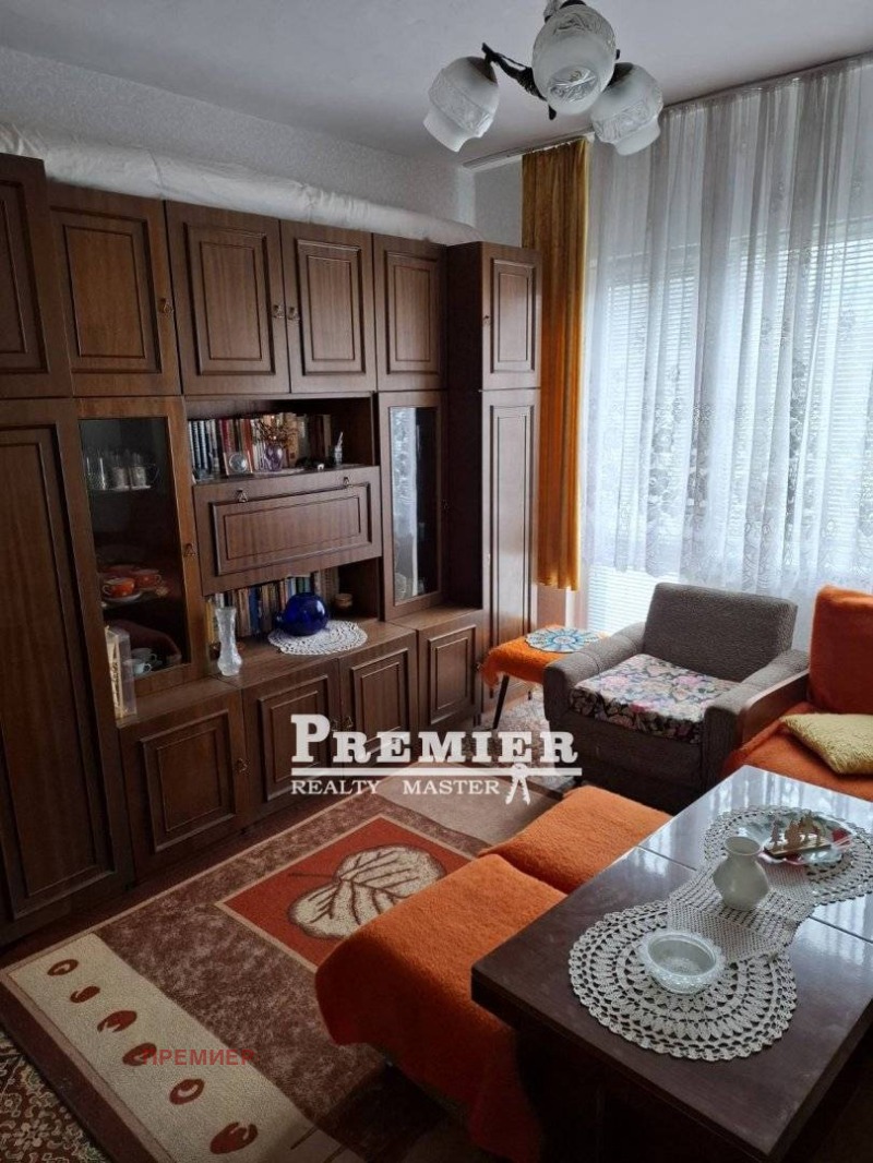 En venta  2 dormitorios región Burgas , Pomorie , 78 metros cuadrados | 72112480 - imagen [2]