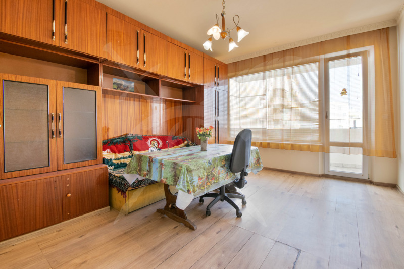 Продава 3-СТАЕН в град Варна, Владислав Варненчик 1 - 96 кв.м / 139 900 € » 273 620.62 лв., ЕКС НВД ООД