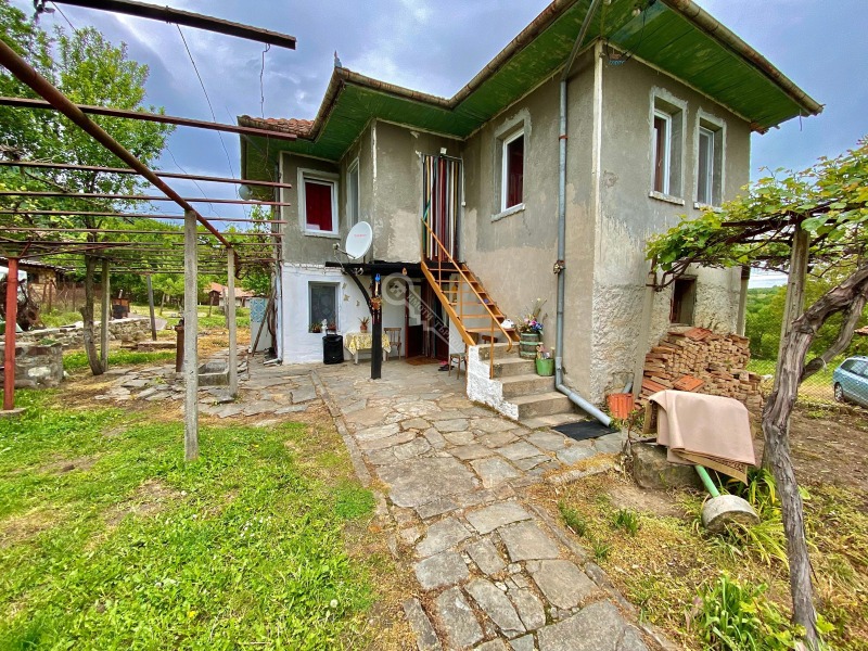 Продава КЪЩА в област Велико Търново, гр. Елена - 80 кв.м / 52 663.06 € » 103 000 лв., ИМОТИ ТЪРНОВГРАД