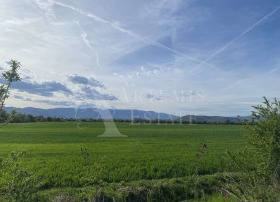 Οικόπεδο Βοτεβγραδ, περιοχή Σόφια 2